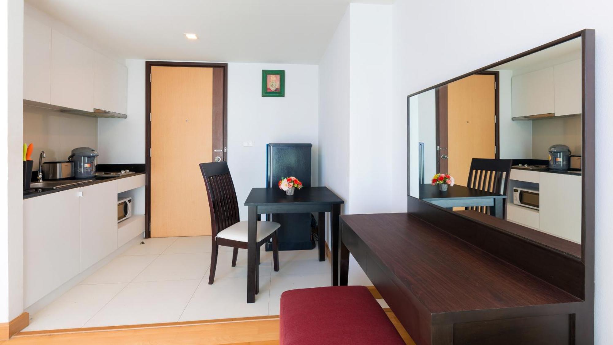 Rocco Hua Hin Beach Seaview חדר תמונה